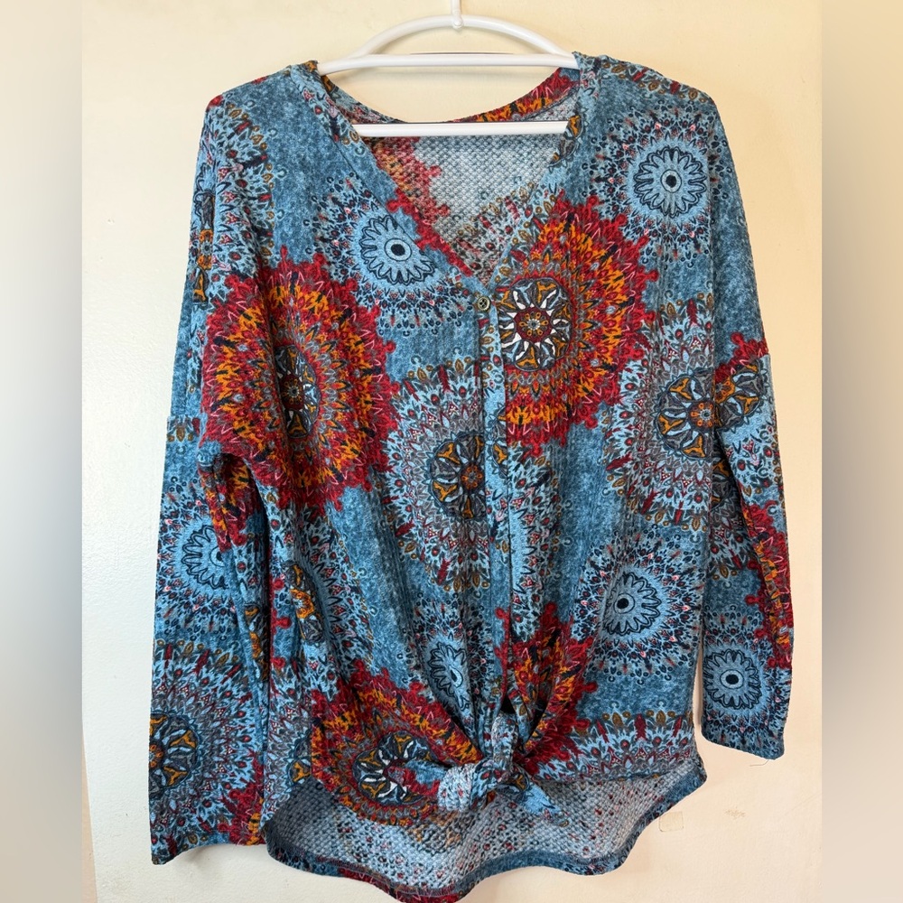 Boho Mandala Print Top Blue Red Stretchy Long Sleeve - Picture 2 of 4